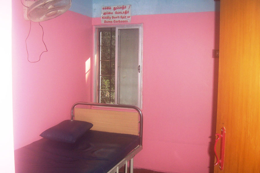 Non AC single room Non AC single room, Chennai Krishna Hospital